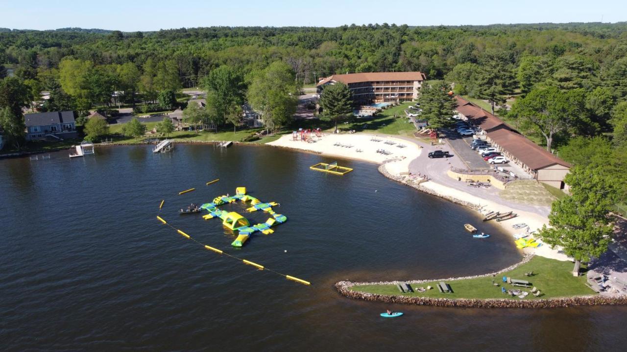 Aloha Beach Resort Wisconsin Dells Exteriör bild