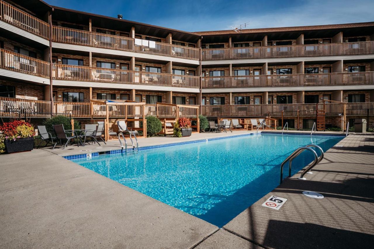 Aloha Beach Resort Wisconsin Dells Exteriör bild