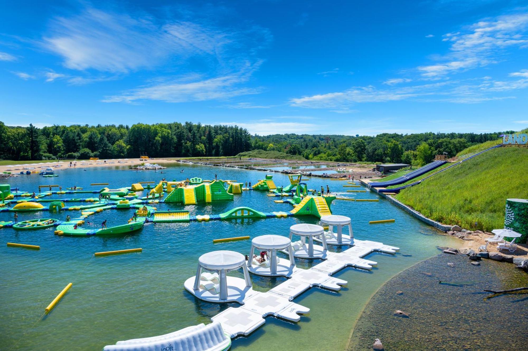Aloha Beach Resort Wisconsin Dells Exteriör bild
